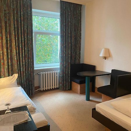 Hotel Bitterfelder Hof Kültér fotó