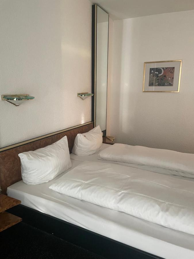 Hotel Bitterfelder Hof Kültér fotó