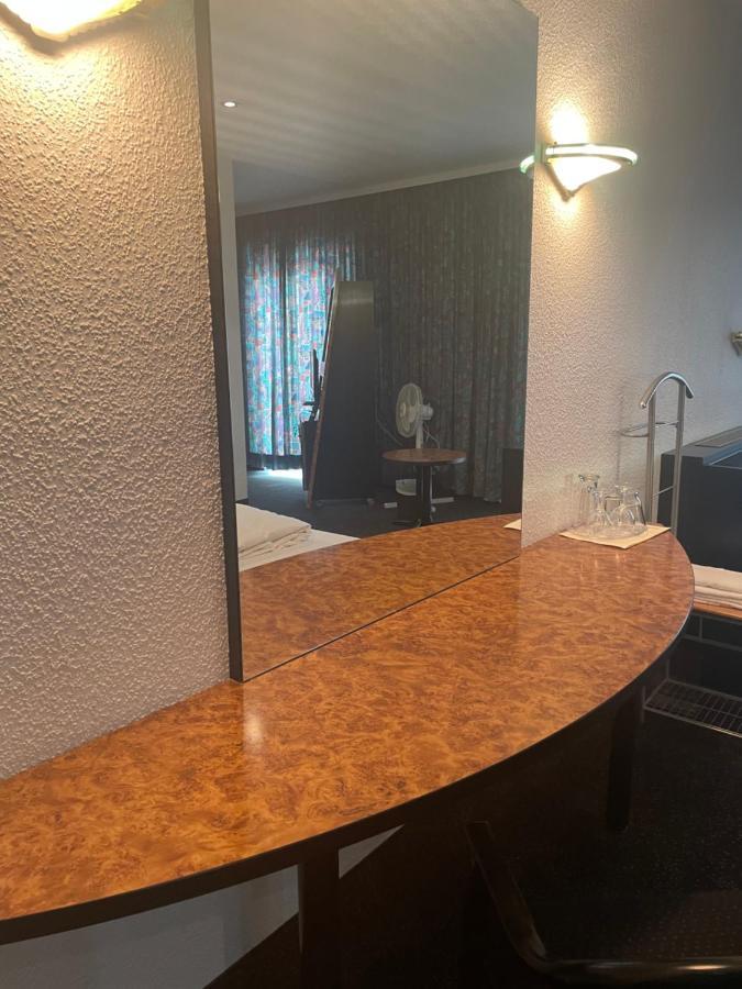 Hotel Bitterfelder Hof Kültér fotó